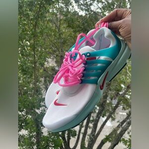 NIKE- PRESTO GS WHITE JADE 7Y